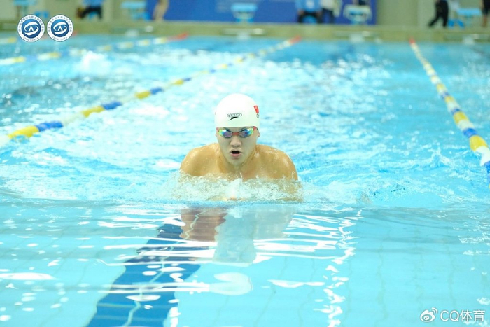 关于一场经典之战!游泳点燃球迷热情的信息 关于一场经典之战!游泳点燃球迷热情的信息