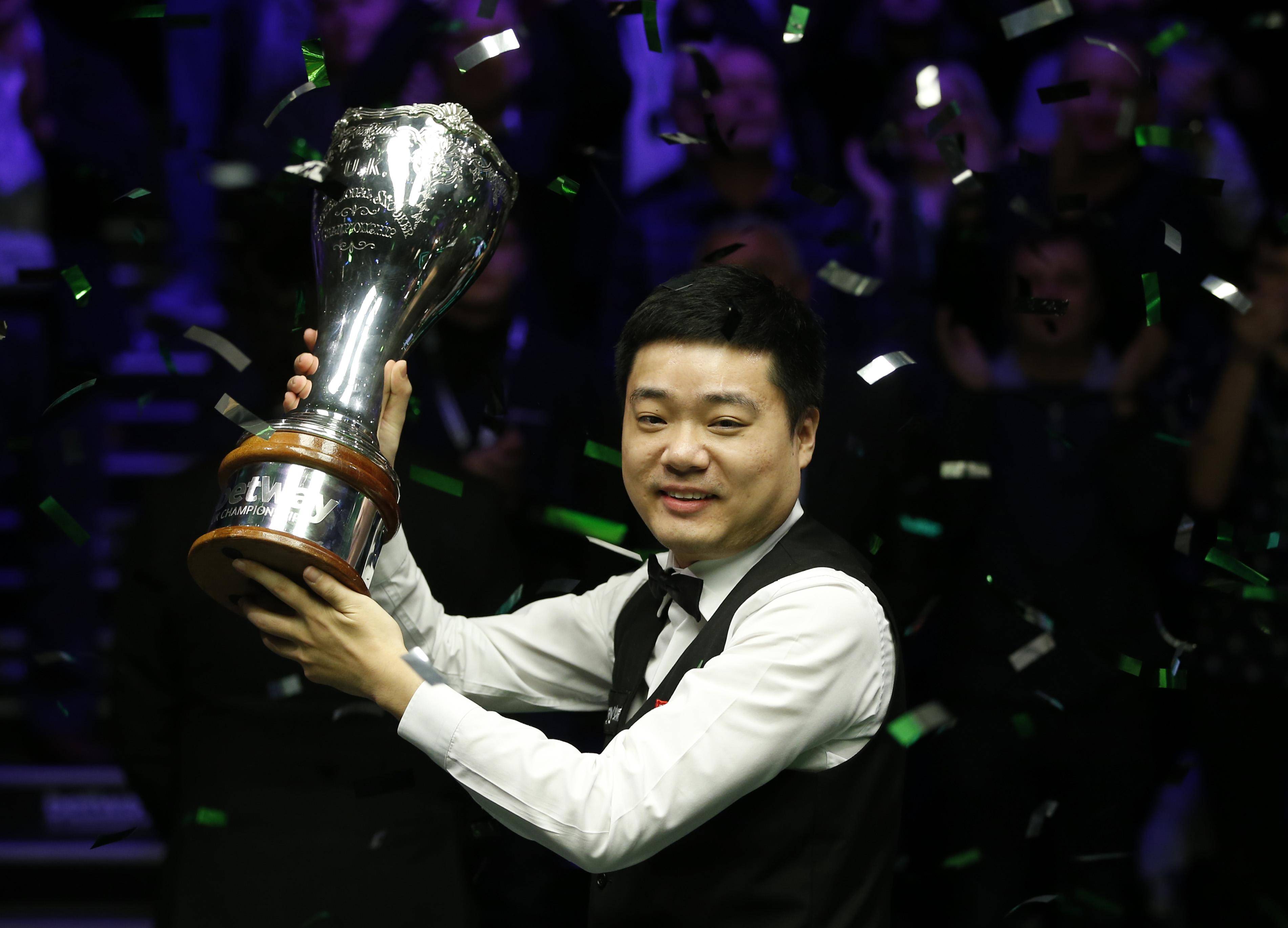 开云体育中国-包含CS2小组赛落幕，强队悉数晋级的词条