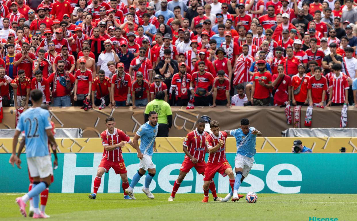 关于曼城横扫阿根廷,马丁内利点燃赛场的信息 关于曼城横扫阿根廷,马丁内利点燃赛场的信息