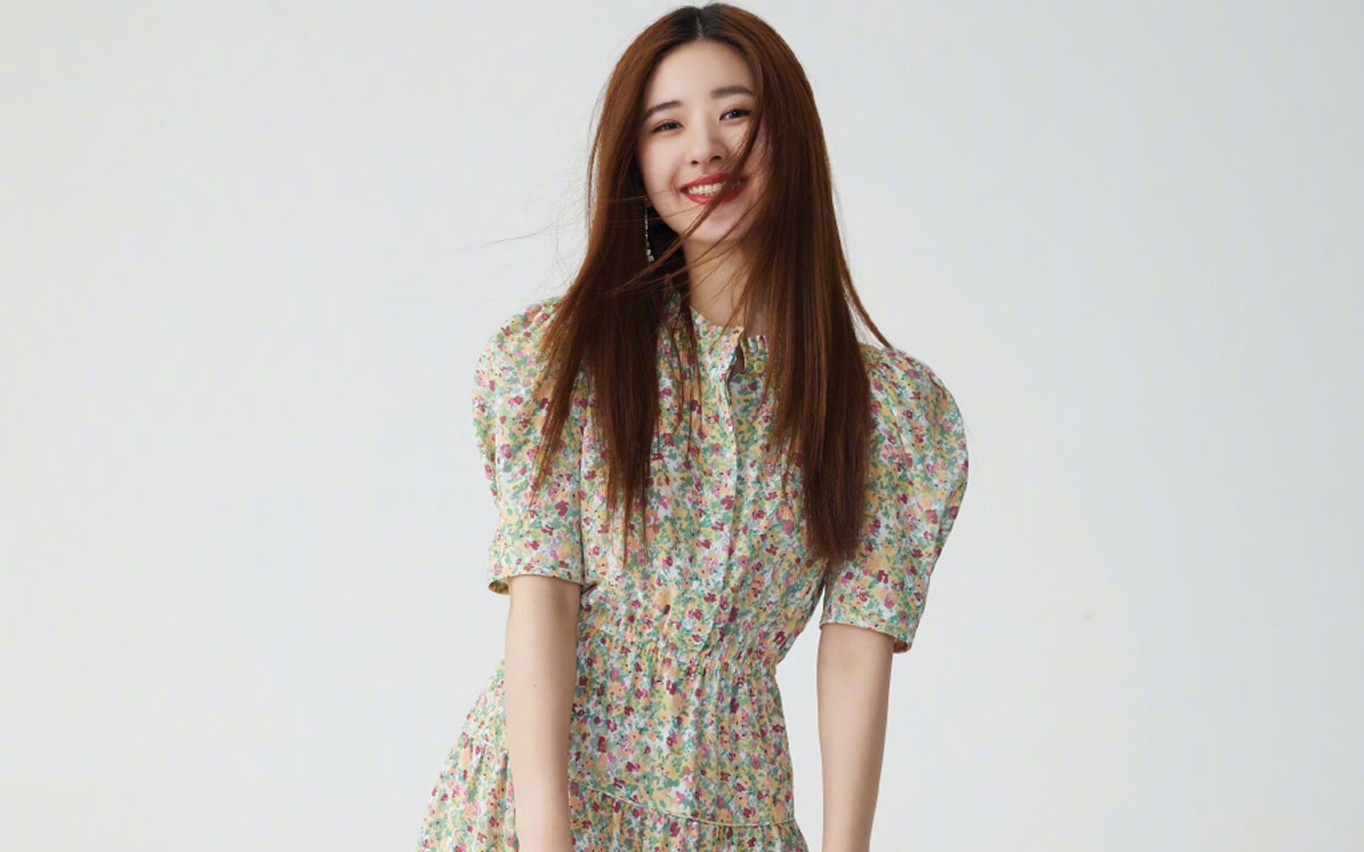 从无名小卒到关键先生，霍勒迪第三节狂飙引领太阳灼伤雷霆