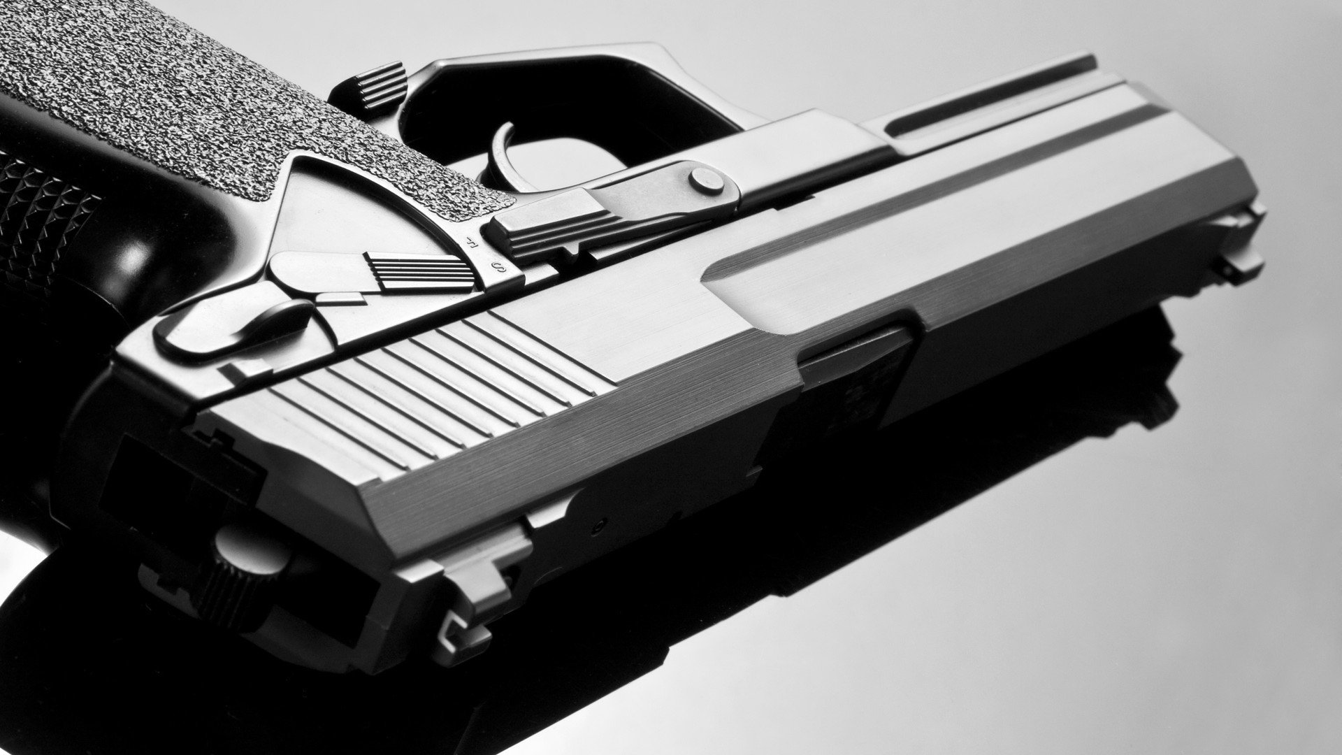 沙漠风暴席卷黄潜艇，一场被强行终结的友谊赛，如何因梅西的降临逆天改命？