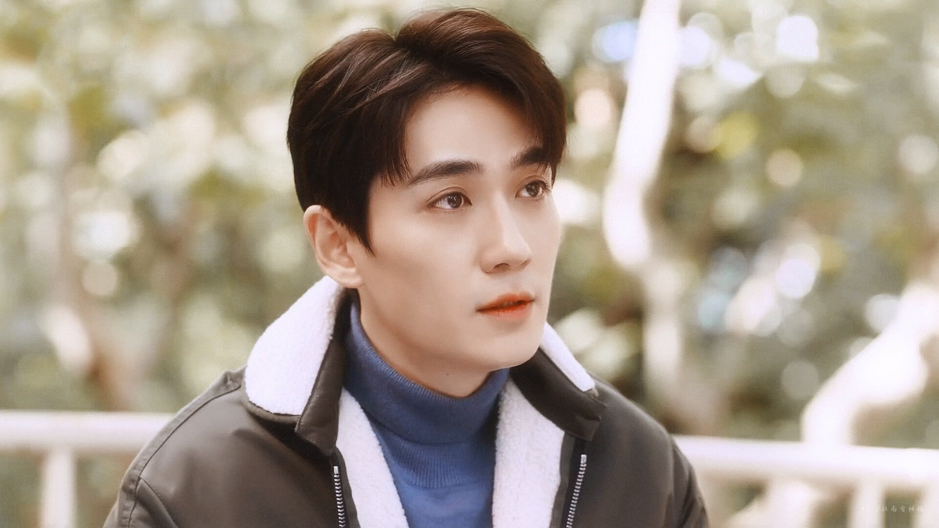 开云体育登录-当武士蓝鹰撕裂红白防线，三笘薰如何主导一场跨越时空的对决