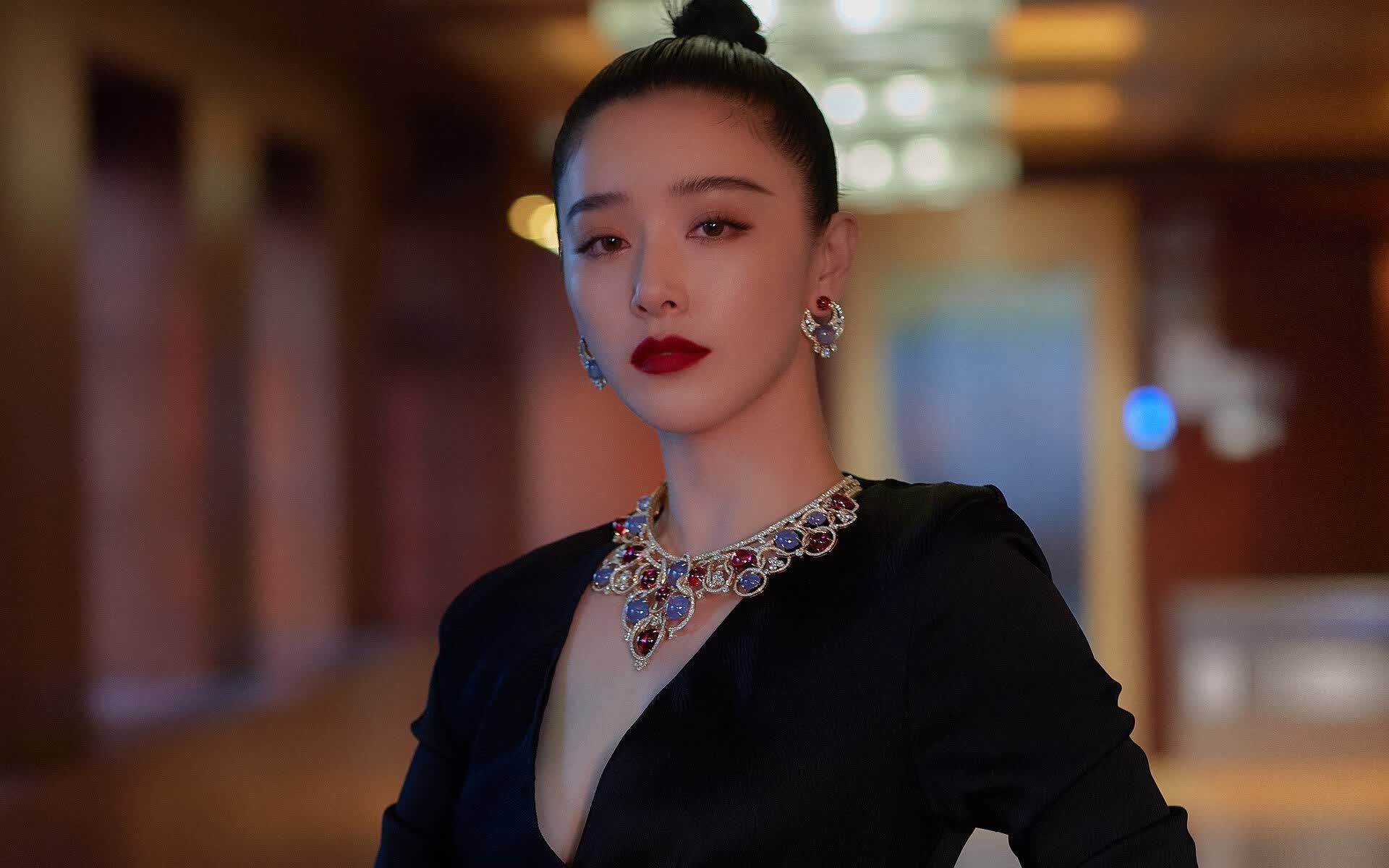 以下是为你构思的标题和文章